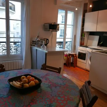 Appartamento Beautiful 400m From The Place Des Vosges Parigi